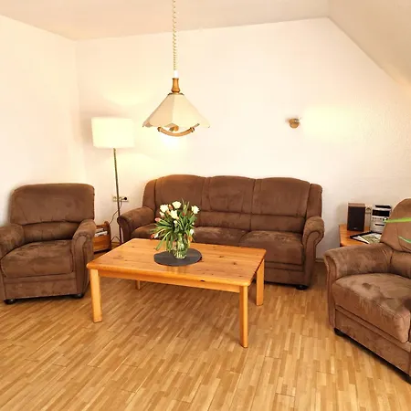 Gaestehaus Kuehn Og Rechts N3 Apartmán *
