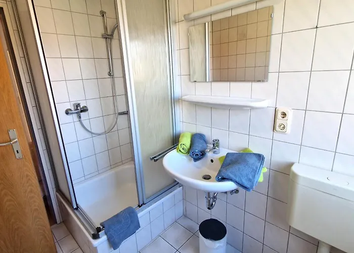 Gaestehaus Kuehn Og Rechts N3
